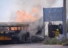 colision-entre-autobus-y-2-trailers-ocasiona-incendio-en-ciudad-frontera-cam