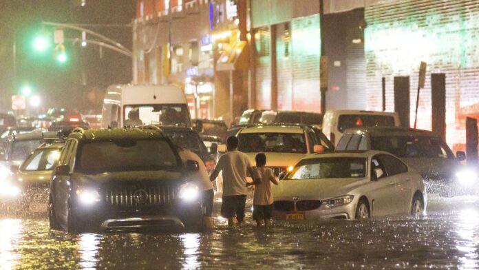 fallece una persona por inundacones en nueva york